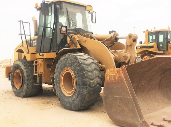 Caterpillar CAT Peralatan Bekas Untuk Dijual Di Qatar HeavyMart