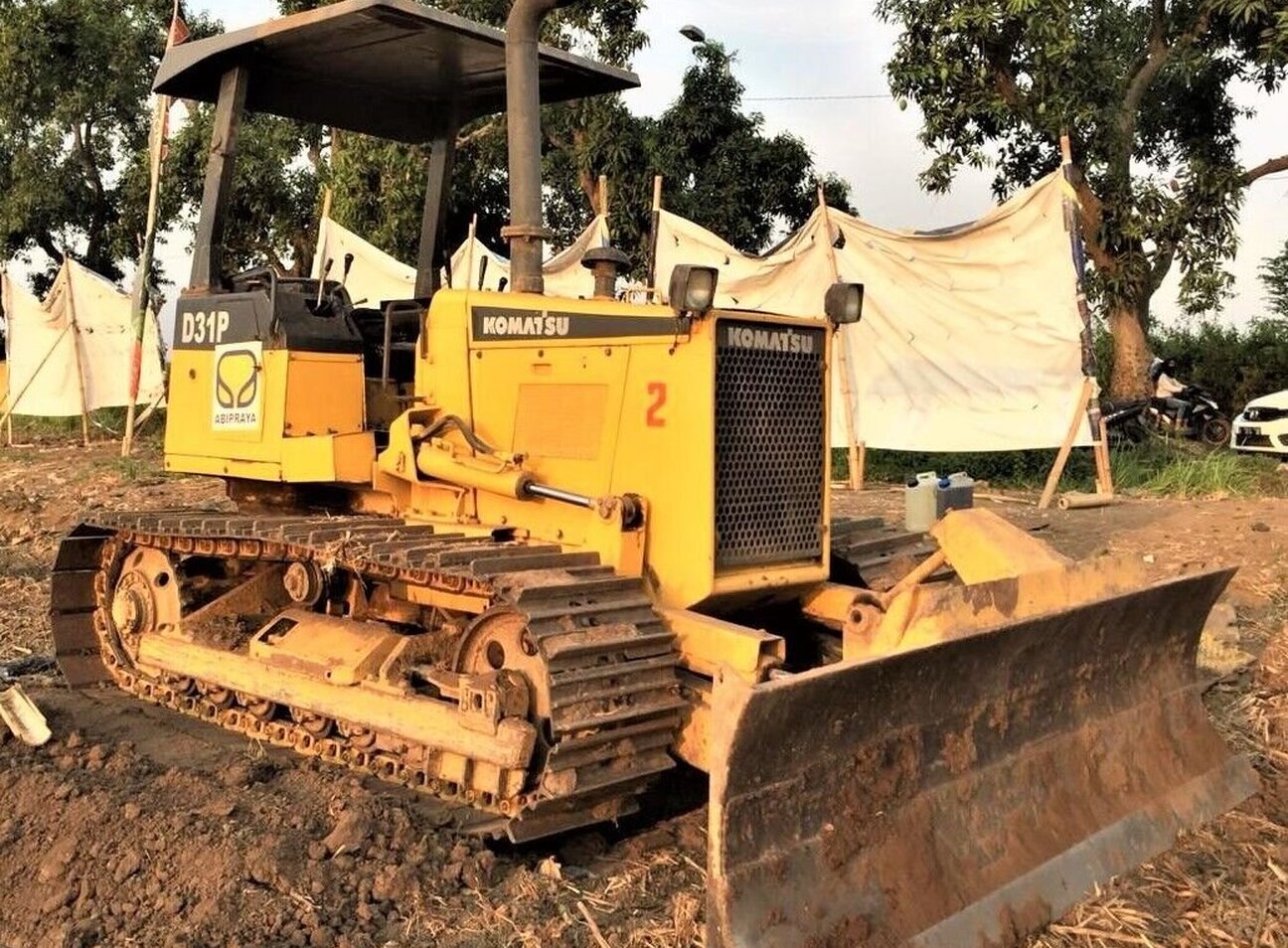 Komatsu D31P-18 Bulldozer Bekas Untuk Dijual Di Indonesia - HeavyMart.com